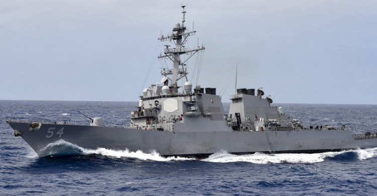 China Panas Dingin, Kapal AS Lewat Selat Taiwan