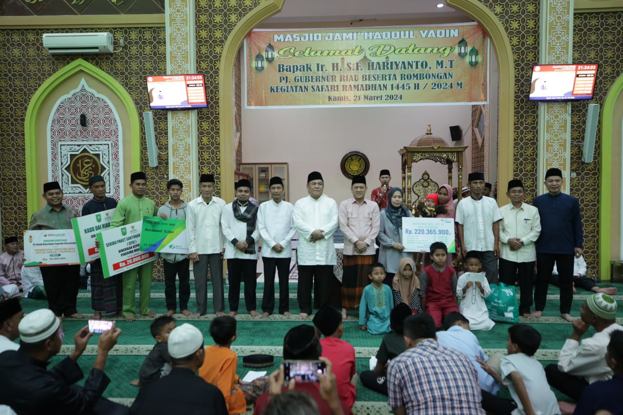 Safari Ramadan di Kampar, Pj Gubri Ajak Masyarakat Galakkan Gotong Royong