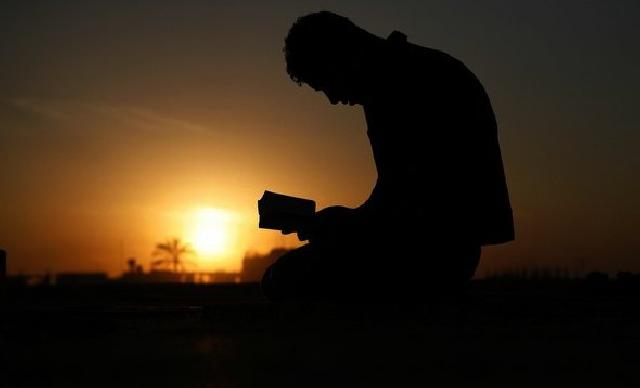 Ini Tanda-Tanda Lailatul Qadar Menurut Hadits Nabi