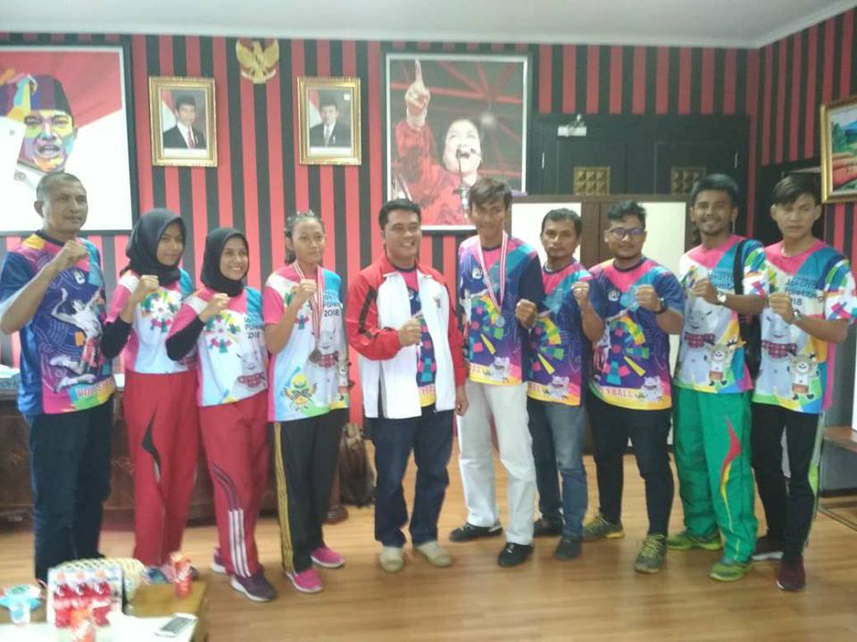 Finis di Posisi Tiga Besar, Jhon Romi Sinaga Bangga Terhadap Tim Anggar Pekanbaru