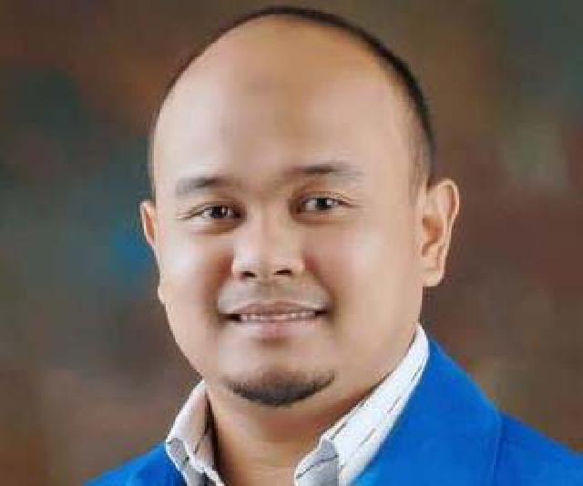 Dua Bus Tabrakan di Arifin Achmad Bukan Milik PD Pembangunan