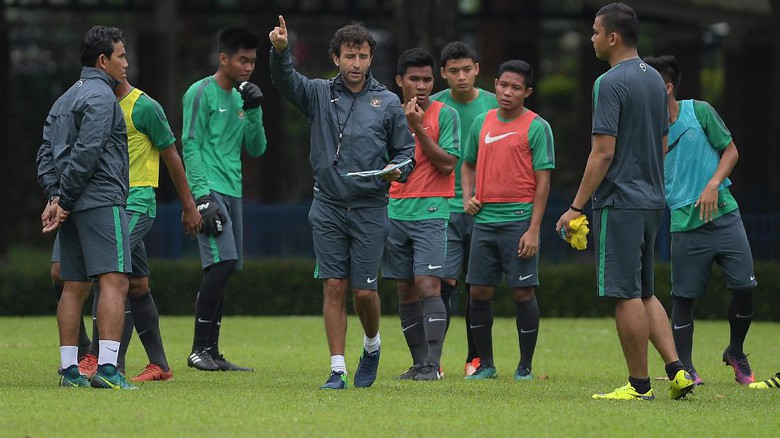 Susunan Pemain Timnas U-22 Vs Malaysia