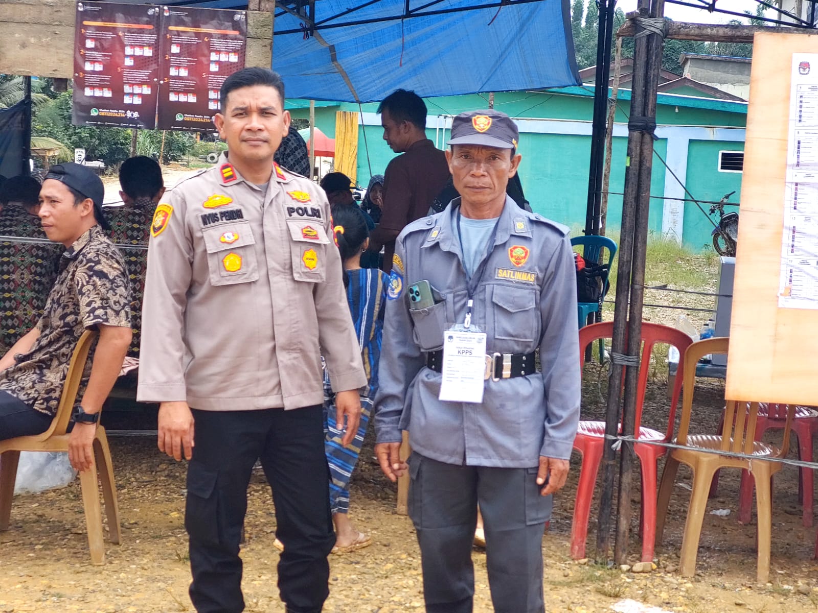 Kapolsek Logas Tanah Darat Pantau Pemilu, Ajak Seluruh Pihak Jaga Kamtibmas dan Netralitas