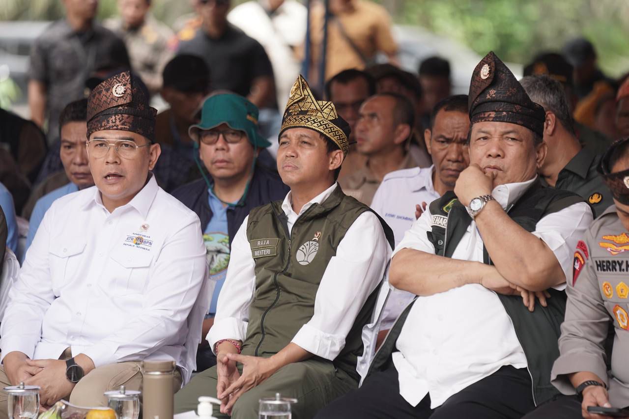 Menhut Raja Juli Sebut SF Hariyanto Bukan Lagi Plt Gubernur