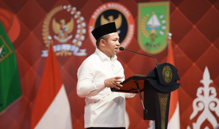 100 Hari Kerja, Gubernur Abdul Wahid Perbaiki 7 Ruas Jalan Strategis Riau Meski Anggaran Terbatas