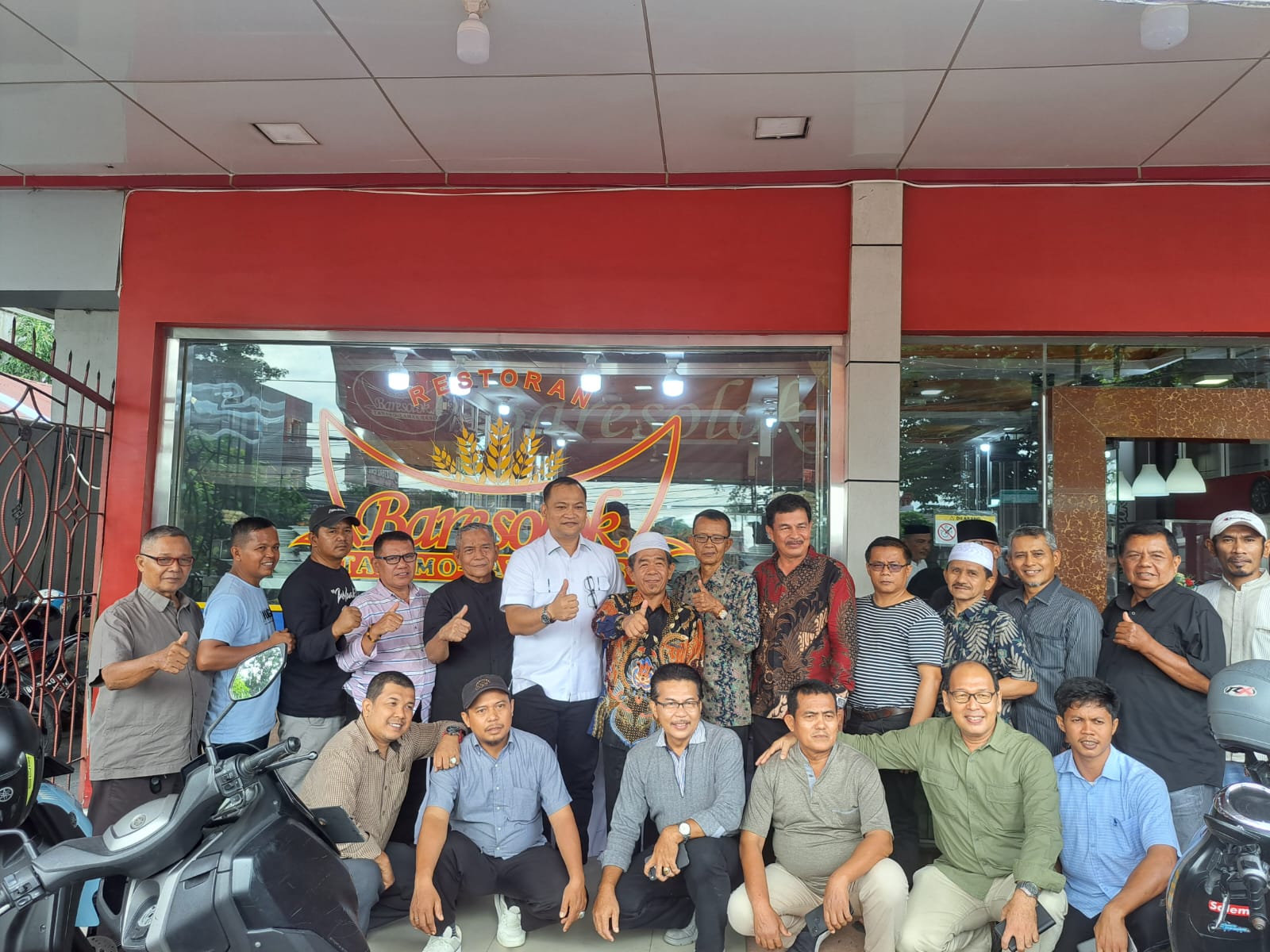 IKTD Gelar Pertemuan untuk Dukung Pencalonan Intsiawati Ayus dan Taufik Arrakhman dalam Pilkada Pekanbaru