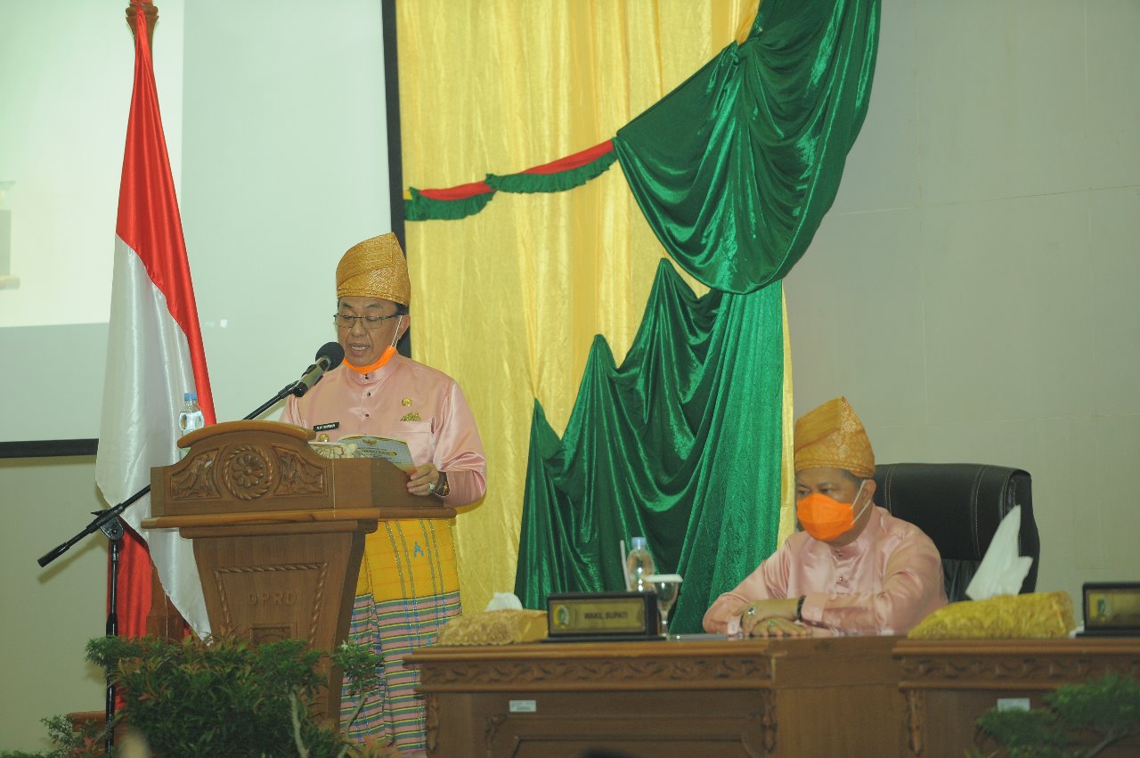 Bupati Inhil Apresiasi Rapat Paripurna Milad Ke-55 Sesuai Protokol Kesehatan