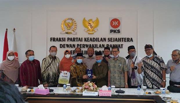 TP3 6 Laskar FPI Klaim Punya Bukti Pembunuhan Sistematis