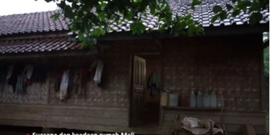 Duh! Sungguh Perihatin Rumah Meli Juara LIDA 2020, Sang Ayah Setiap Hari Harus Pergi ke Sungai Ambil Air
