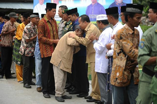 Halal Bi Halal di Kecamatan Merbau, Bupati Ajak Warga Bersatu Padu Dukung Pembangunan Meranti