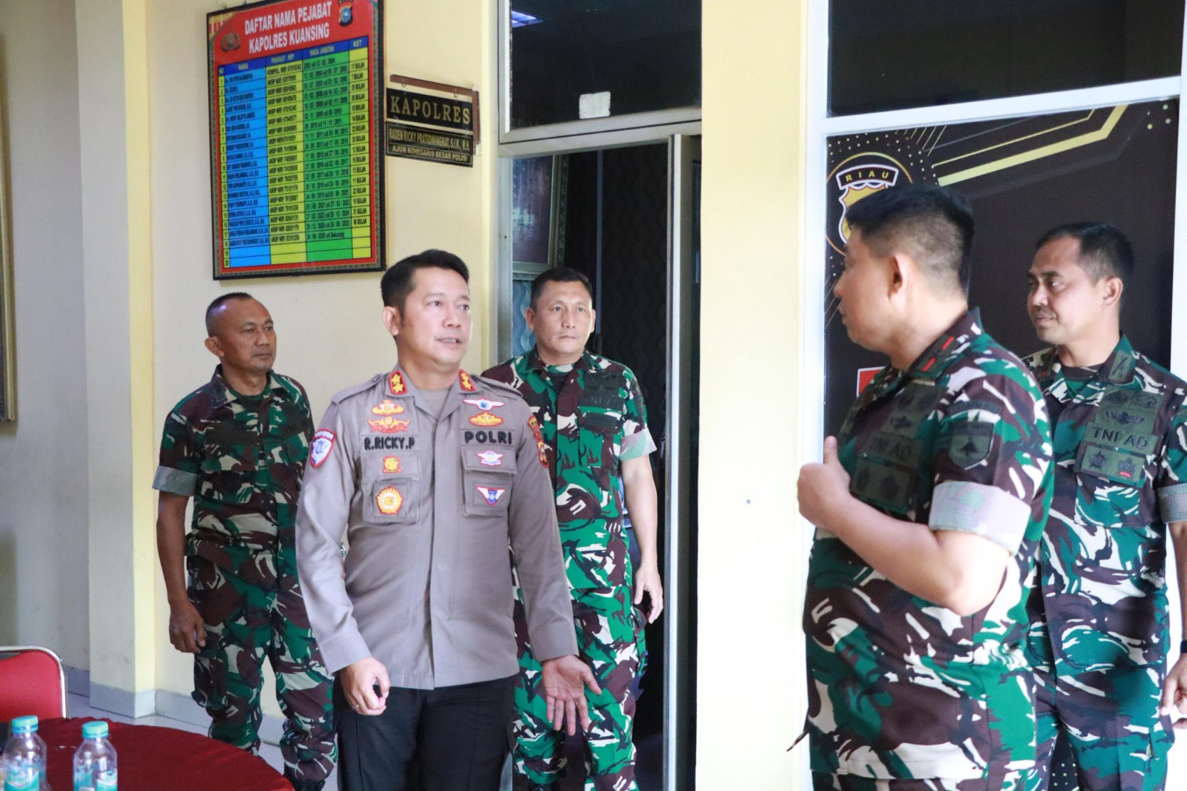 Perkuat Sinergi TNI–Polri, Danrem 031/Wira Bima Kunjungi Polres Kuansing