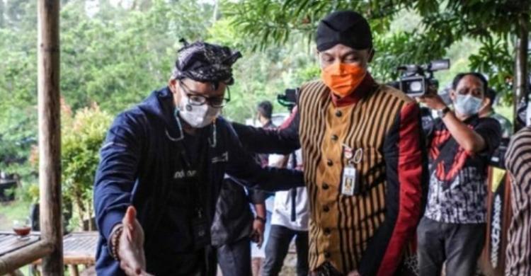 Blusukan Di Semarang, Ganjar-Sandi Cocok Nih
