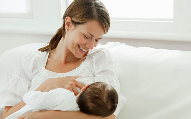 Ingat Moms, Sebelum Menyusui Ibu Harus Mencuci Tangan Dahulu