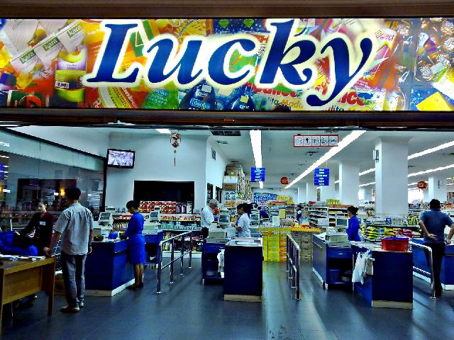 Pengamat Nilai Pemko Pekanbaru Lemah Awasi Perizinan