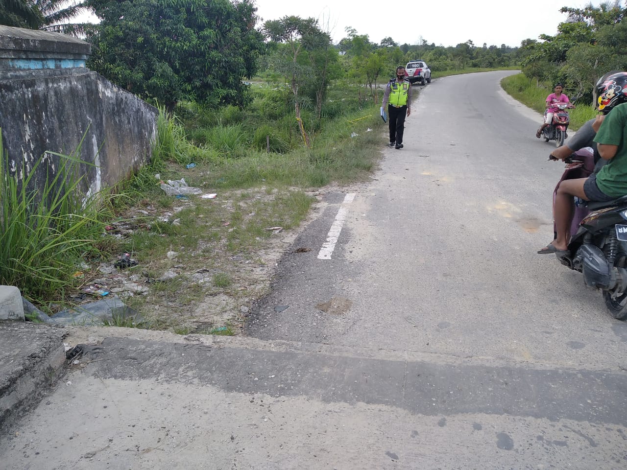 Laka Tunggal Lewati Jembatan Sungai Umban Tak Rata, Pengendara Meninggal Dunia