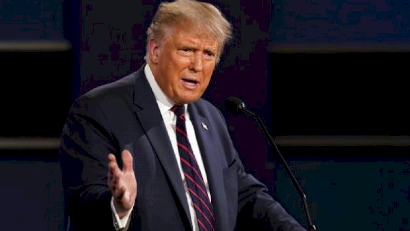 Akun Facebook, Twitter dan YouTube Milik Donald Trump Digembok