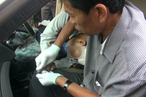 Pria Ini Ditemukan Tak Bernyawa dalam Mobil