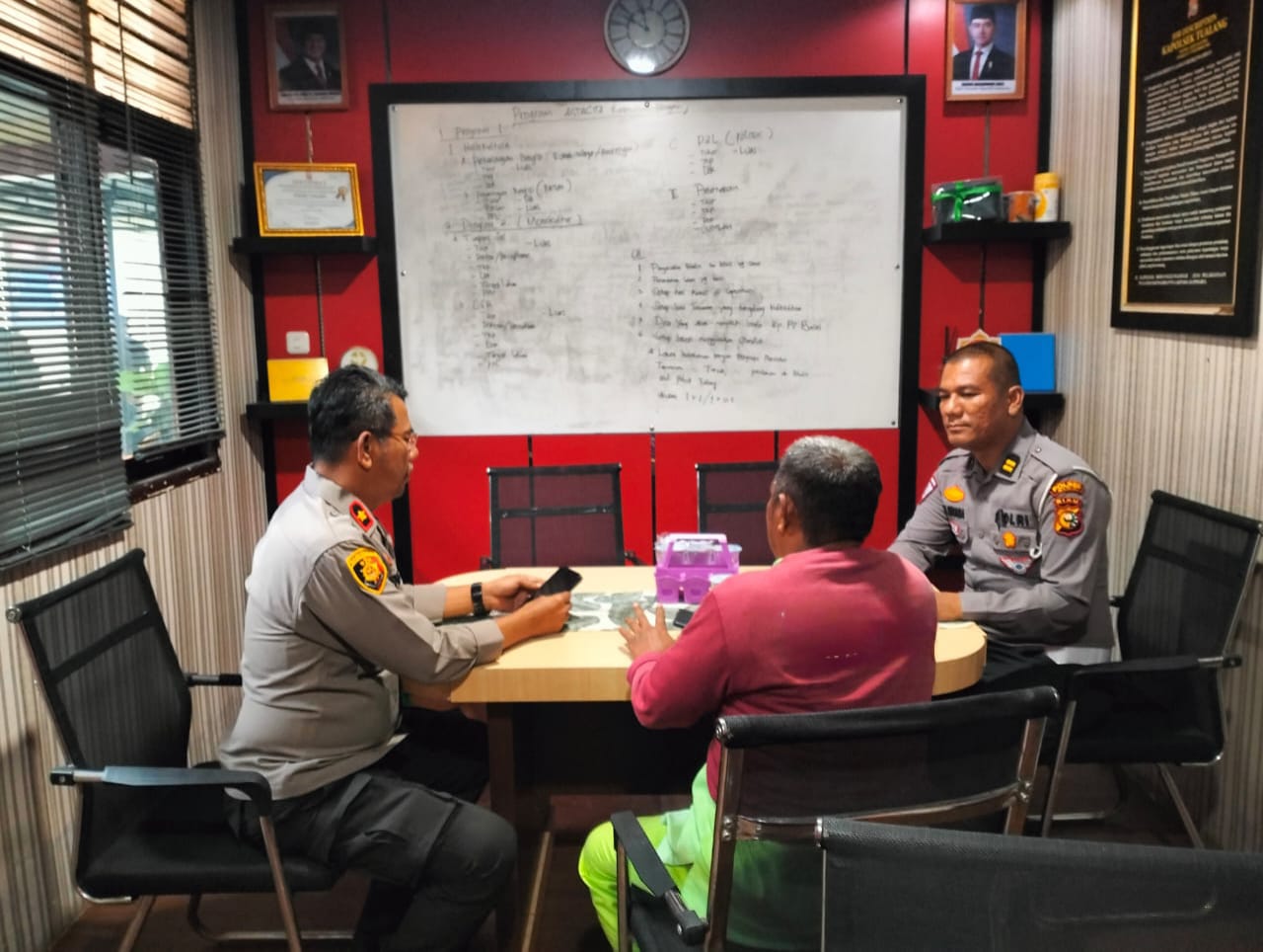 Bukan Korban Begal, Video Viral di Jalan PT SIR Ternyata Kecelakaan Tunggal