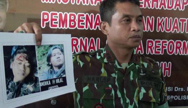 Anak Buah Santoso Dikuburkan Tengah Malam