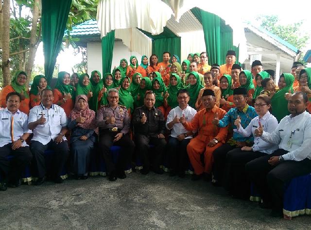 Mantap ! Berkat fasilitas dan Prestasi, Dua Puskesmas di Meranti Raih Sertifikat Akreditasi