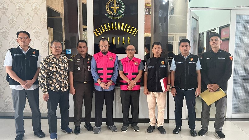 Terlibat Korupsi BLUD Rp6,9 Miliar, Dua Mantan Direktur RSUD Bangkinang Ditahan