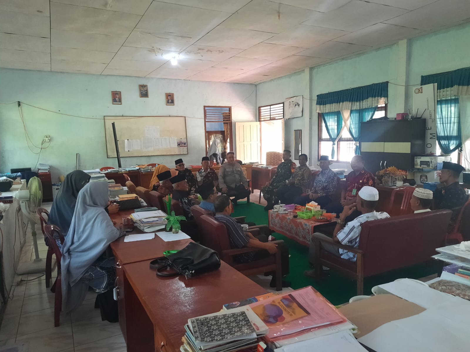 Pisah Sambut Kepala Sekolah di Inhil Dijadikan Momen Sosialisasi Pemilu Damai Kapolsek Enok