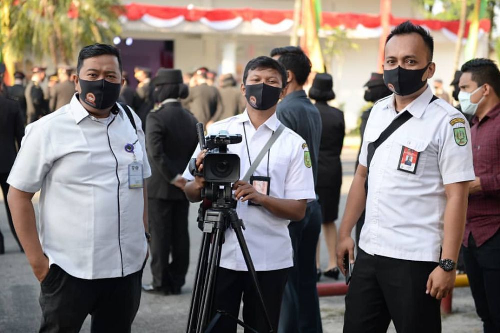 Pemprov Riau akan Berupaya Pertahankan 19.690 Honorer