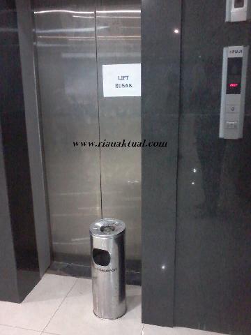 Akibat Sering Mati Lampu, Genset dan Lift Gedung DPRD Pekanbaru Rusak