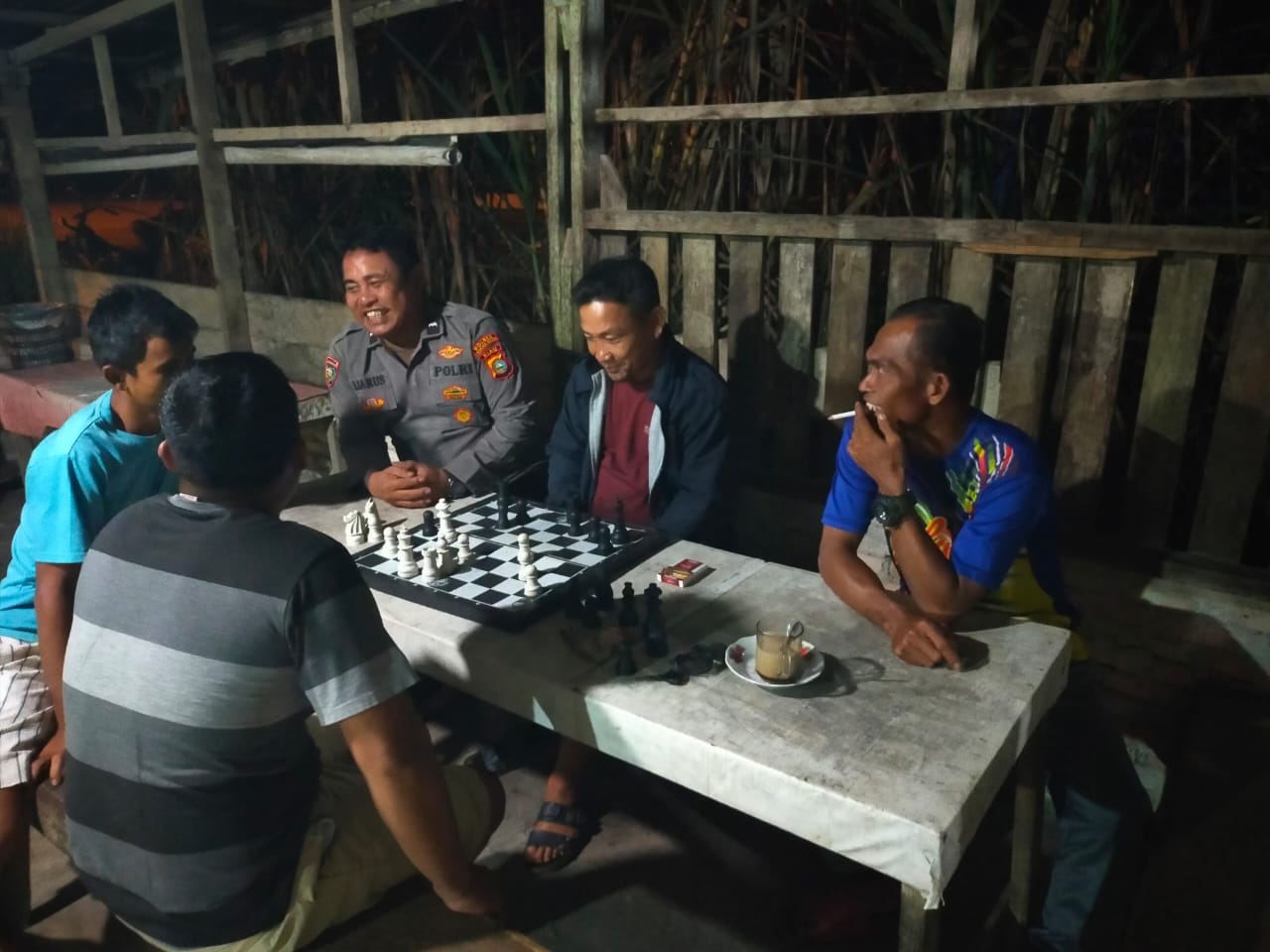 Polsek Bangko Pusako Ajak Warga Tingkatkan Pos Kamling