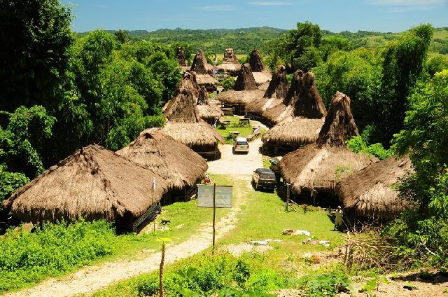 Tentram dan Damai di Kampung Adat Prai Ijing Sumba