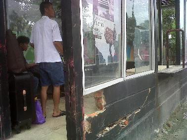 Halte Bus di Pekanbaru Mulai tak Terawat