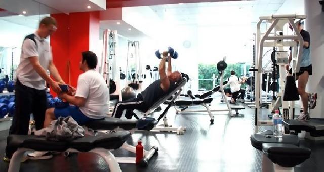 Trik mendapatkan tubuh atletis dengan cara sehat