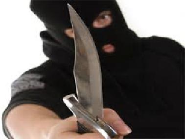 Kepsek SMAN 10 Pekanbaru Bantah Guru Ancam Murid Pakai Pisau