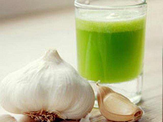 Khasiat Minum Segelas Jus Bawang Putih