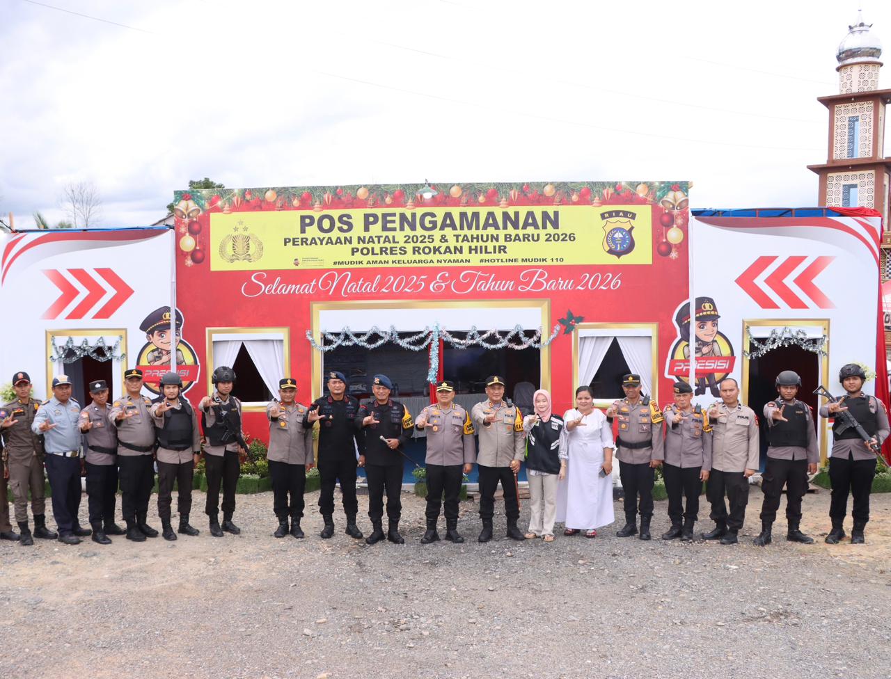 Karo Ops Polda Riau Pimpin Supervisi Operasi Lilin di Pospam Simpang Bukit Timah Rohil