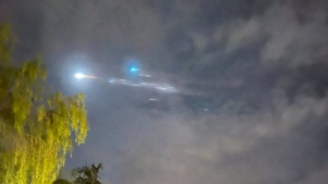 Roket China Jatuh di Dekat Kalimantan, AS Murka