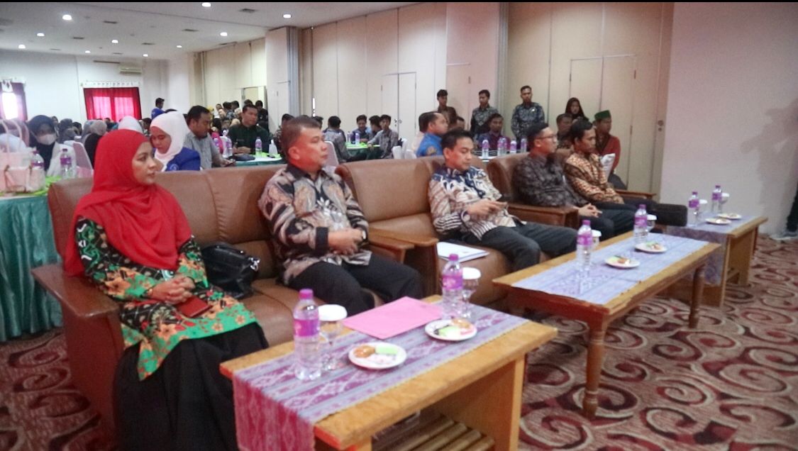 Gandeng Ombudsman dan PLN, KAHMI Rohul Gelar Seminar Sektor Kelistrikan