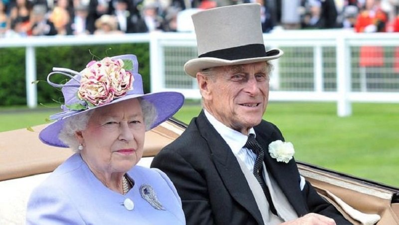 Empat Potret Kenangan Pangeran Philip dan Ratu Elizabeth II