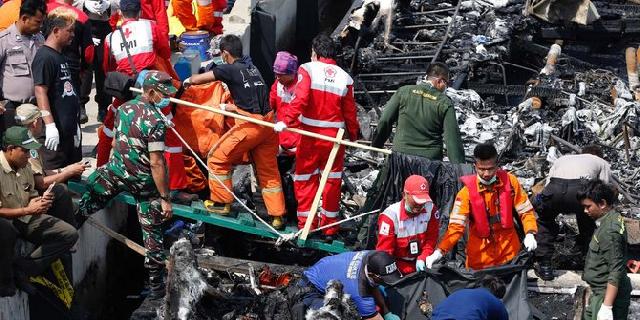 Kesaksian mengerikan korban kapal Zahro Express yang terbakar