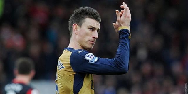 Mourinho ingin MU datangkan Koscielny