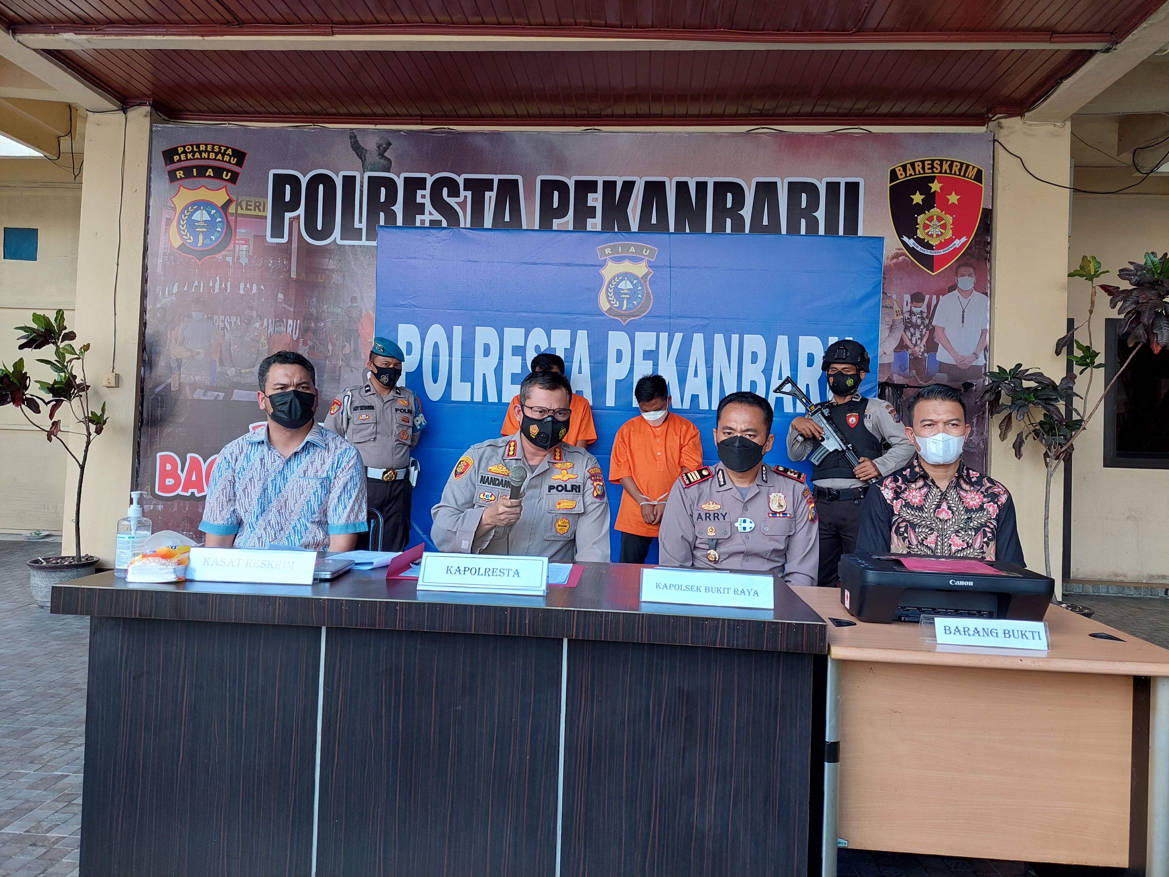 Bos dan Karyawan Perusahaan di Pekanbaru Palsukan Surat Swab PCR