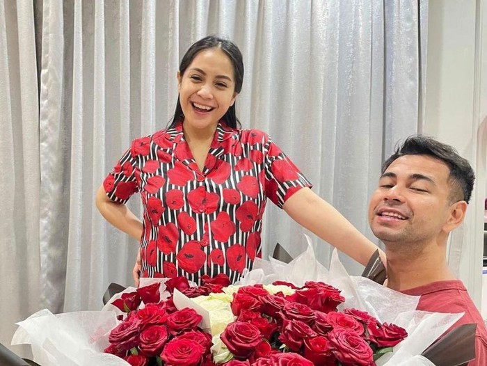 Penjelasan Nagita Slavina Soal Viral Video 61 Detik Mirip Dirinya