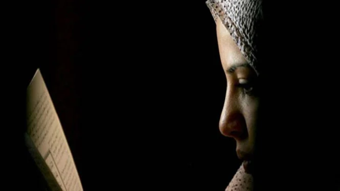 Ciri-ciri Istri yang Bisa Masuk Surga dari Segala Pintu