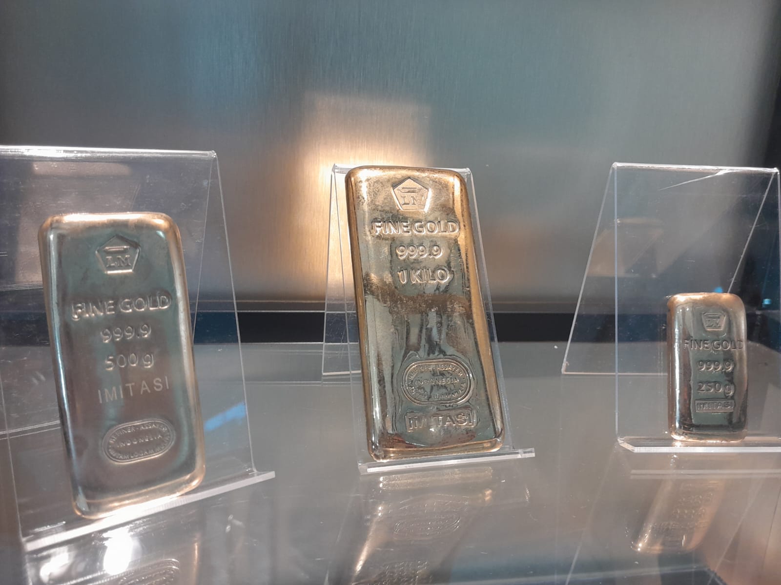 Harga Emas Antam Naik Lagi, Sentuh Rp2.485 Juta per Gram