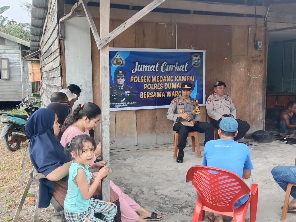 Jaga Kamtibmas Pemilu, Polres Dumai Gelar Jumat Curhat di Simpang Parit Tugu
