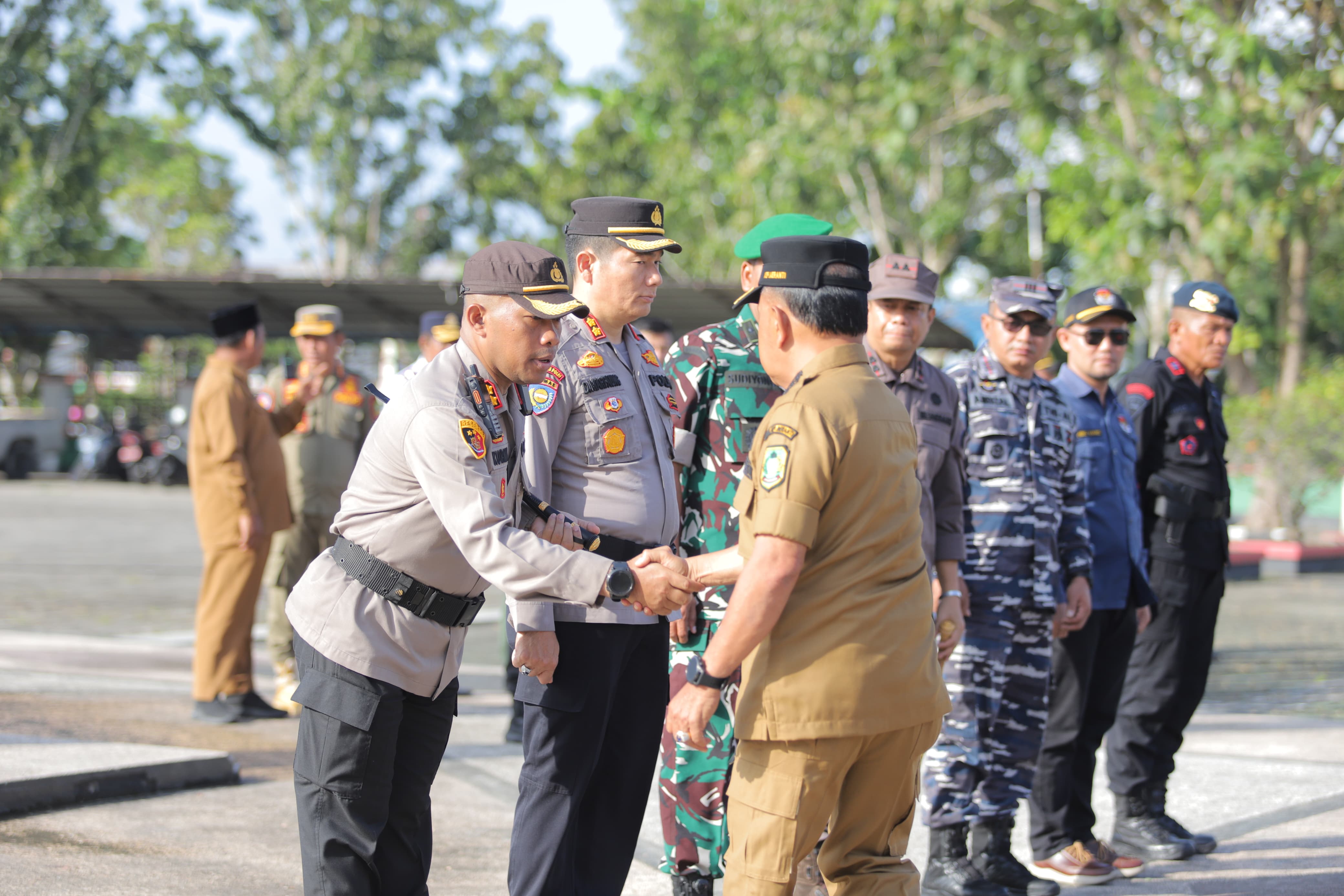 Pimpin Apel Sinergitas, Bupati Meranti Minta Jajaran TNI Polri Menguatkan Kesatuan dalam Pengamanan Pemilu