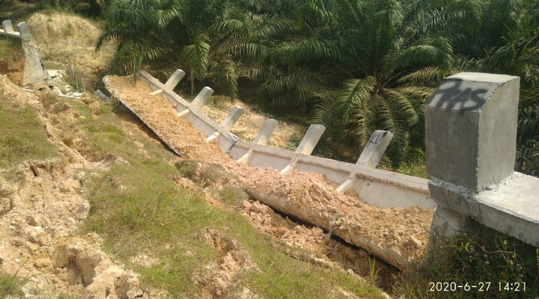 Turap Jalan Lingkar Barat Duri Ambruk, PUPR Sebut Masih Dalam Pemeliharaan