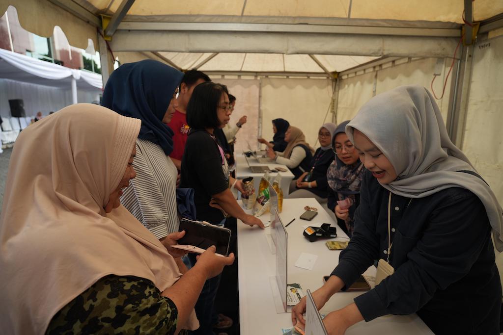 PTPN IV PalmCo Gelar Pasar Murah, 160 Ton Minyak Goreng dan Gula Ludes Terjual