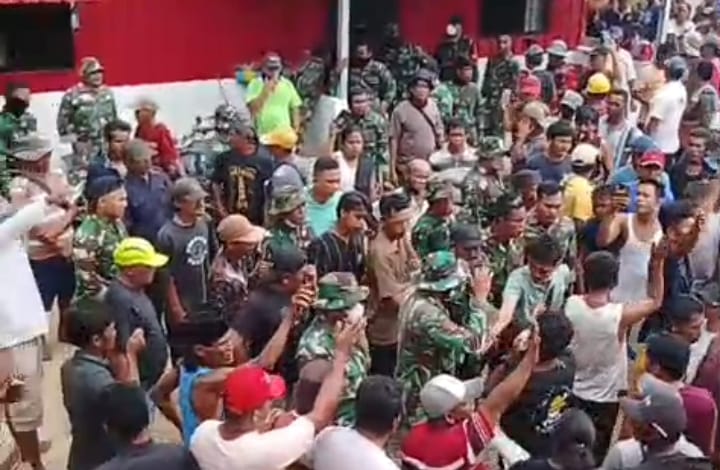 Warga TNTN Akui Trauma Banyak Militer Bersenjata di Pemukiman