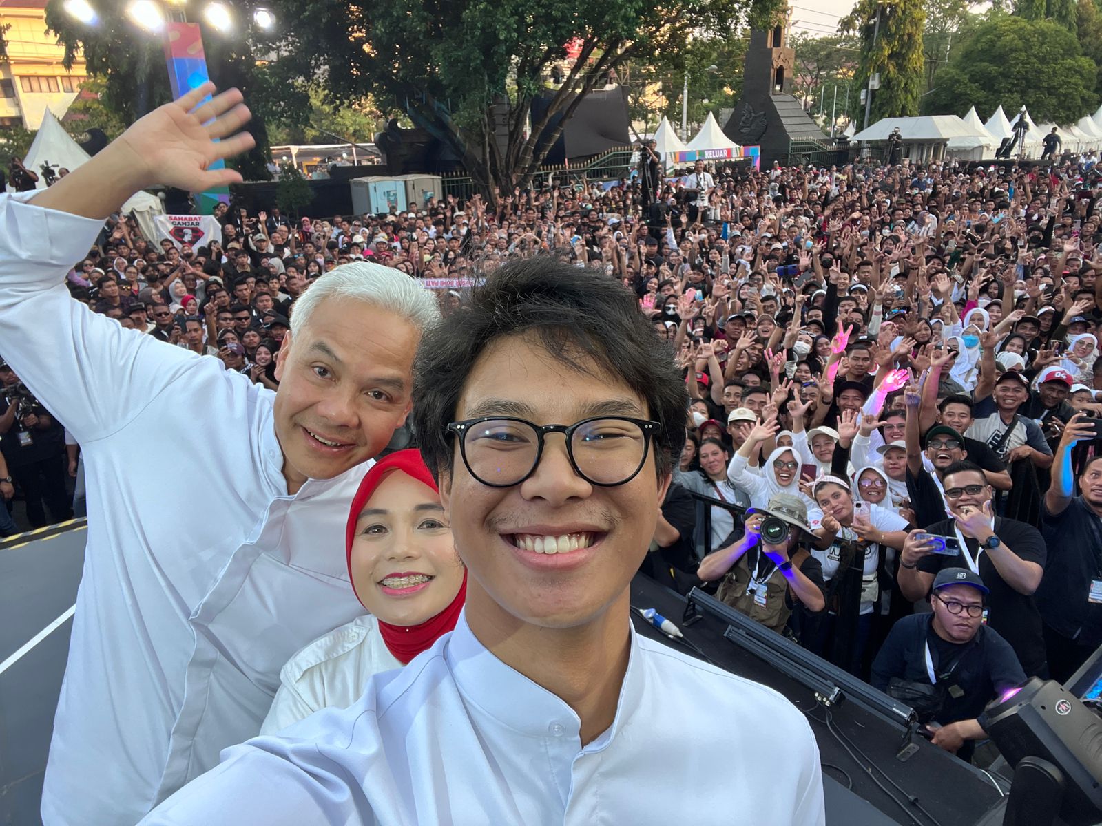 Ganjar pamit dari Jateng: Jenengan semua bagian dari saya